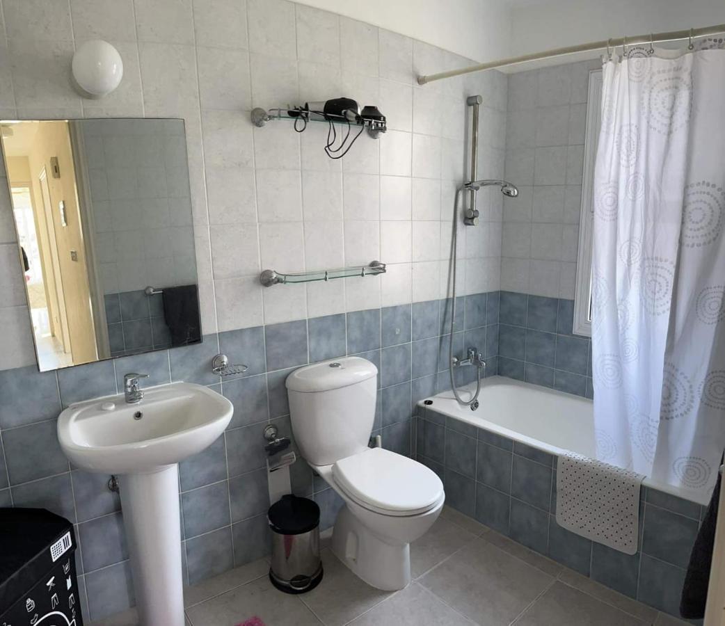 Ferienwohnung Desire Gardens Peyia Exterior foto